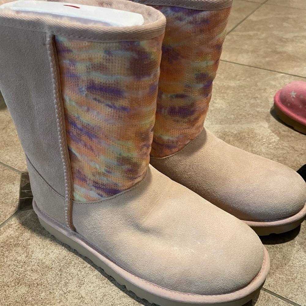 Girl’s Uggs